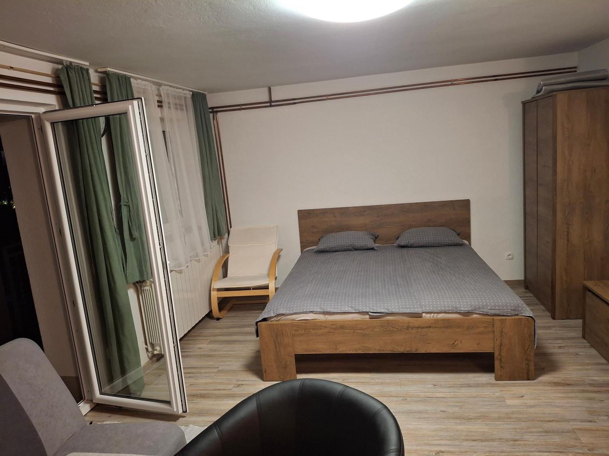 Apartma Med Oljkami Spodnji Portorož Eksteriør billede